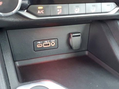 Used 2023 Nissan Sentra SV FWD image 24