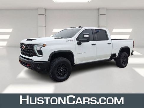 Certified 2025 Chevrolet Silverado 2500 ZR2 w/ Technology Package image 1