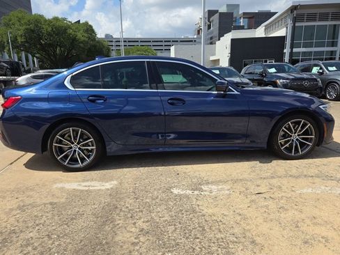 Used 2020 BMW 330i Sedan w/ Convenience Package RWD image 4