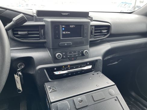 Used 2020 Ford Explorer 4WD Police Interceptor image 16