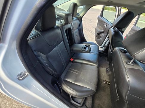 Used 2012 Ford Focus SEL image 30