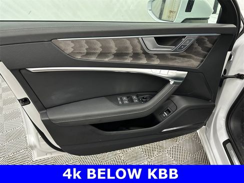 Used 2024 Audi A6 Premium Plus image 11