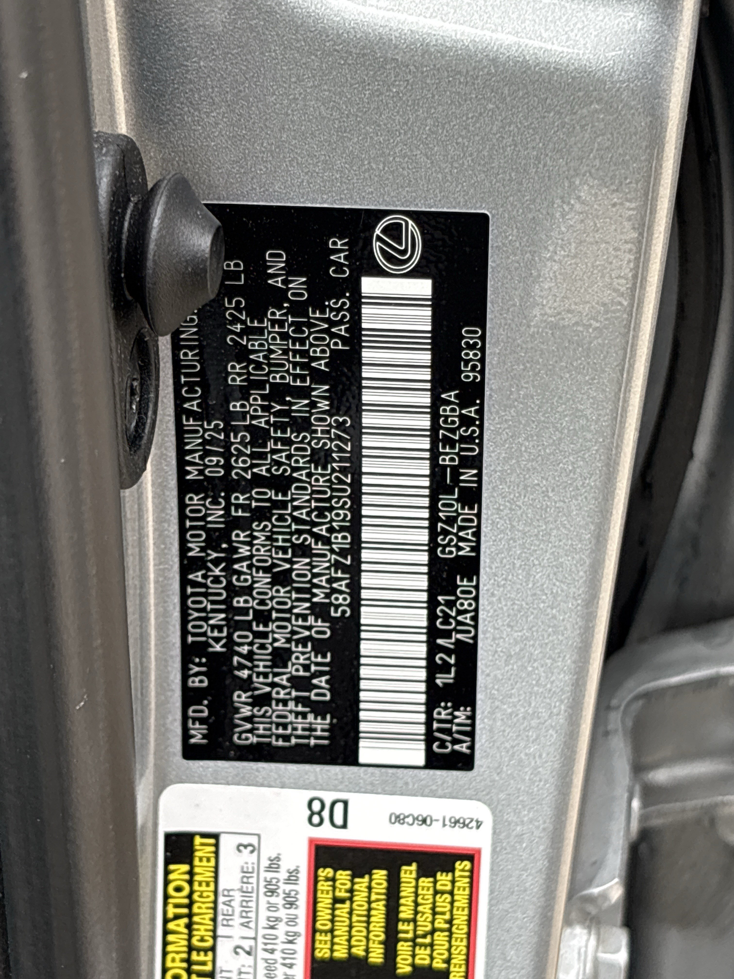 Used 2025 Lexus ES 350 Ultra Luxury w/ Accessory Package (Z2) FWD image 35