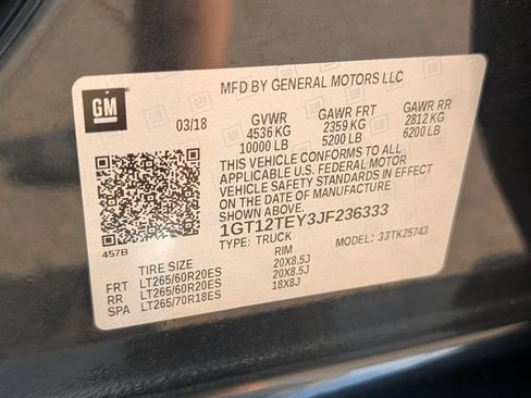 Used 2018 GMC Sierra 2500 SLT w/ Duramax Plus Package AWD/4WD image 28