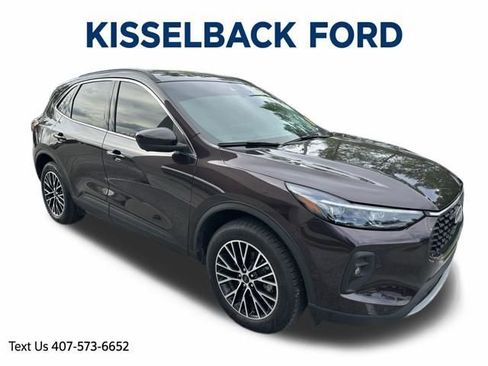 Used 2023 Ford Escape SE w/ PHEV Premium Package image 1