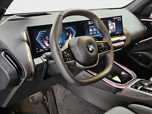 Used 2025 BMW X3 xDrive30i w/ Premium Package image 3