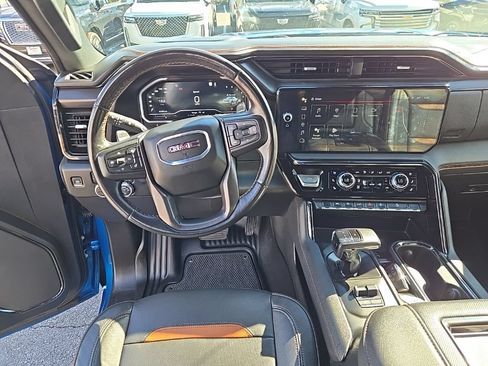 Used 2022 GMC Sierra 1500 AT4 AWD/4WD image 17