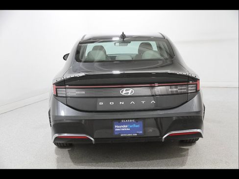 Certified 2026 Hyundai Sonata SEL FWD image 19