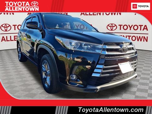Used 2019 Toyota Highlander Limited AWD/4WD image 1