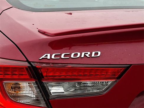 Certified 2019 Honda Accord Sport image 29