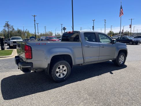 Used 2019 Chevrolet Colorado W/T w/ WT Convenience Package AWD/4WD image 4