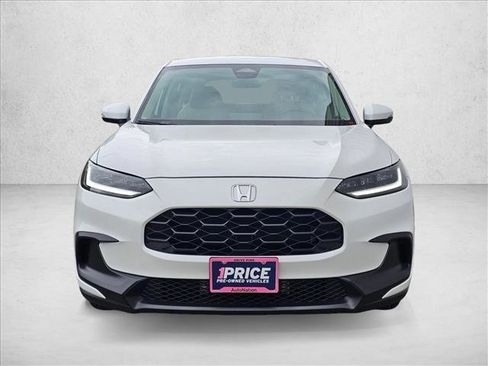 Used 2025 Honda HR-V LX image 8