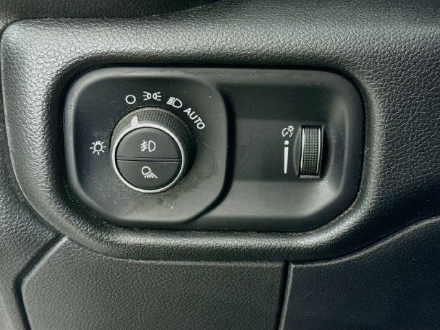 Used 2025 RAM 3500 Tradesman AWD/4WD image 10