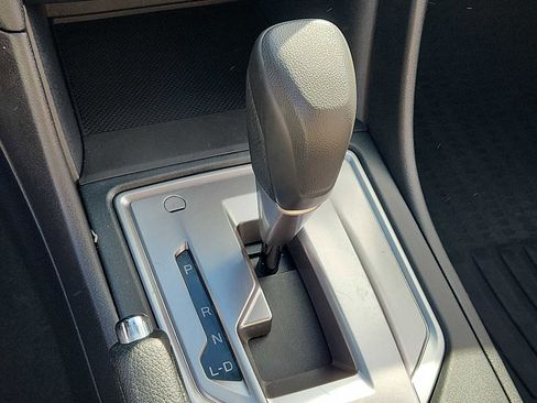 Used 2019 Subaru Impreza 2.0i image 14