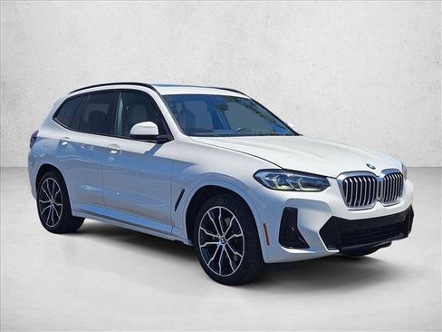 Used 2022 BMW X3 xDrive30i w/ M Sport Package AWD/4WD image 3