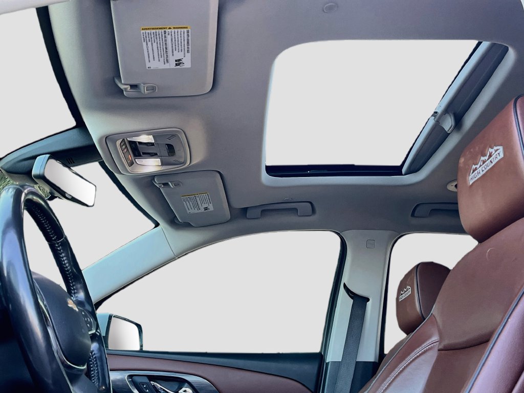 Used 2018 Chevrolet Traverse High Country AWD/4WD image 21