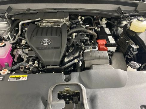 Used 2025 Toyota Grand Highlander FWD image 36