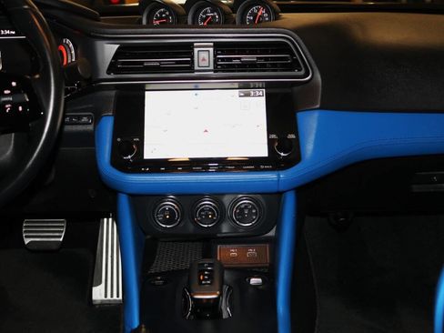 Used 2023 Nissan Z w/ Floor Mat Package (L93) RWD image 23