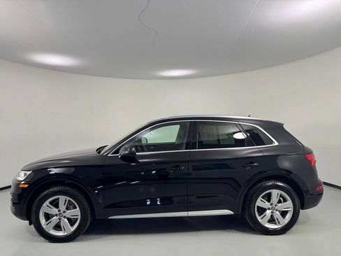 Used 2019 Audi Q5 2.0T Premium Plus w/ Premium Plus Package AWD/4WD image 4