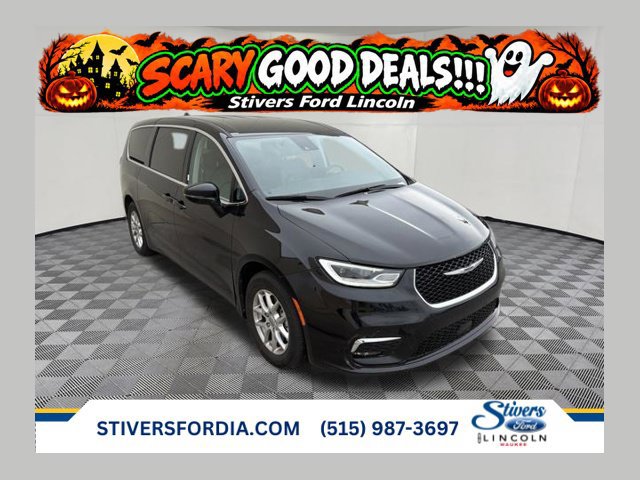 Used 2024 Chrysler Pacifica Touring-L FWD 360° Tour