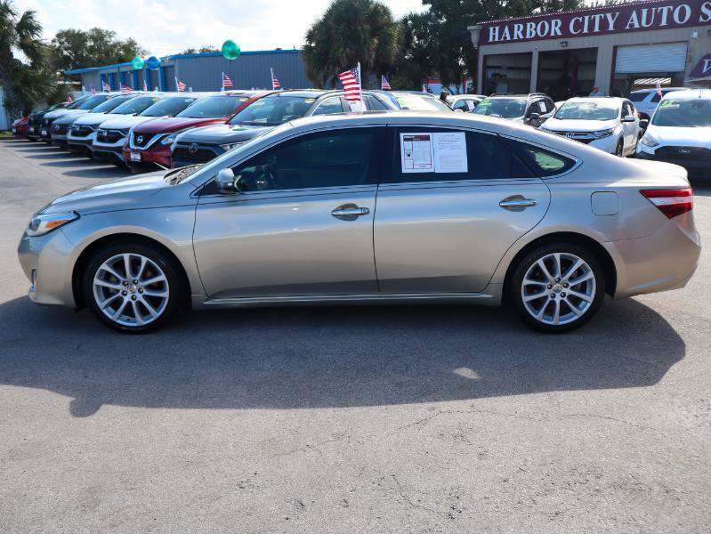 Used 2013 Toyota Avalon XLE Touring FWD image 2