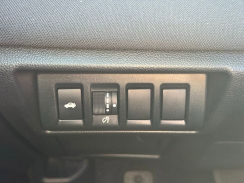 Used 2025 Subaru Legacy Premium image 9