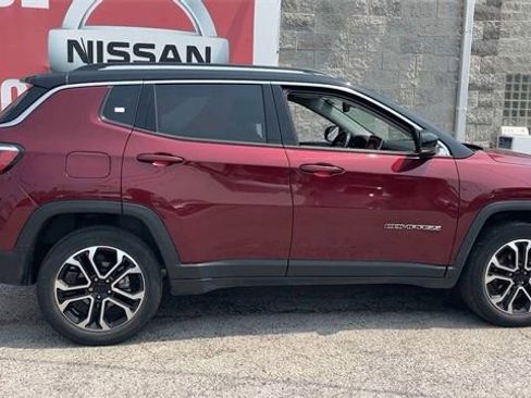 Used 2022 Jeep Compass Limited image 20