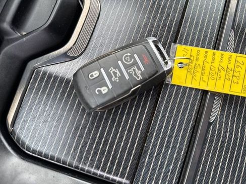 Used 2019 RAM 1500 Limited w/ Advanced Safety Group image 31