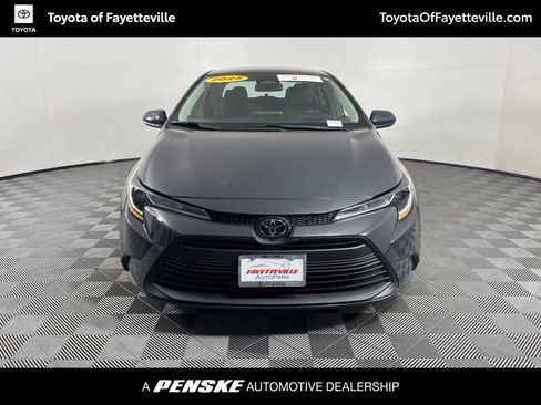 Used 2025 Toyota Corolla LE FWD image 7