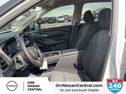 New 2026 Nissan Rogue SV w/ Cold Weather Package image 17