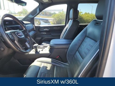 Used 2024 GMC Sierra 1500 AT4X image 12