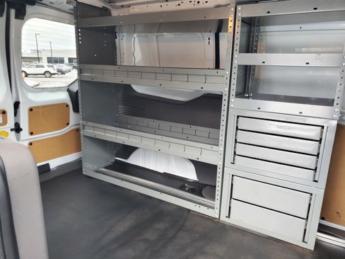 Used 2020 Ford Transit Connect XLT image 12