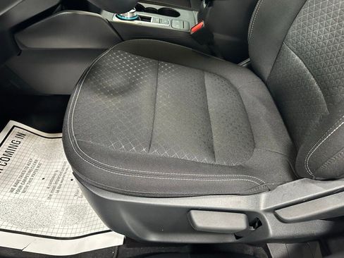 Used 2025 Ford Escape Active image 13