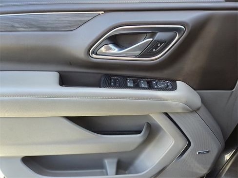 Used 2021 GMC Yukon SLT w/ SLT Luxury Package image 20