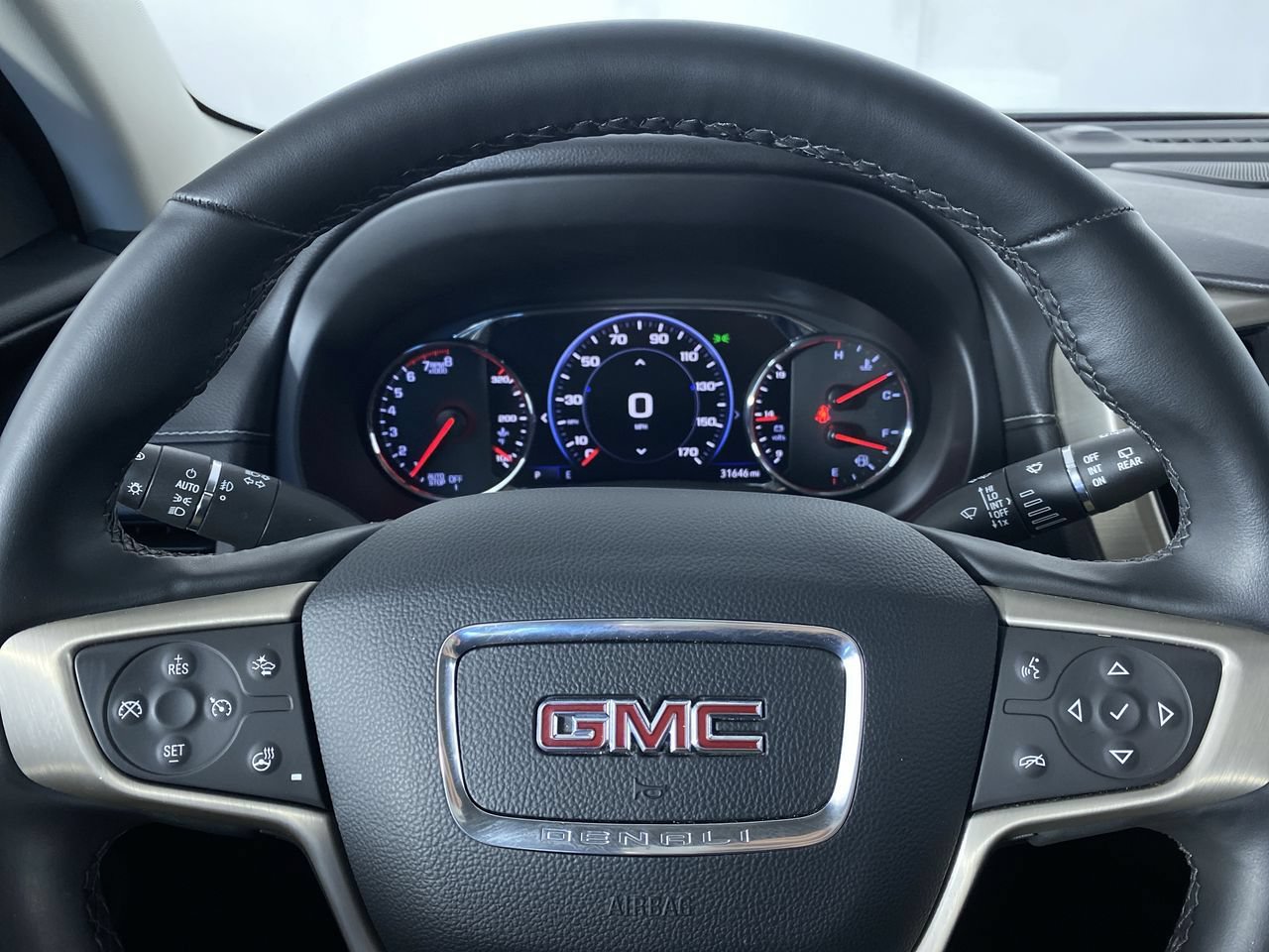Used 2024 GMC Terrain Denali w/ Black Diamond Edition AWD/4WD image 3