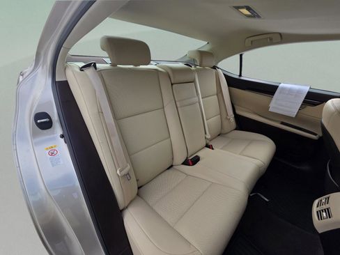 Used 2017 Lexus ES 350 image 24