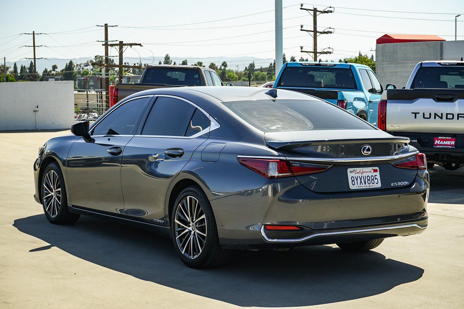 Used 2022 Lexus ES 300h w/ Premium Package FWD image 5