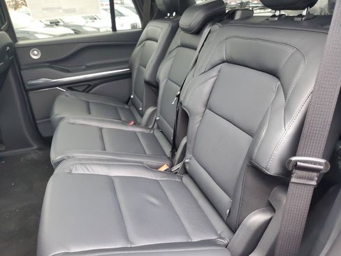 New 2025 Lincoln Navigator Reserve w/ Jet Appearance Package image 30