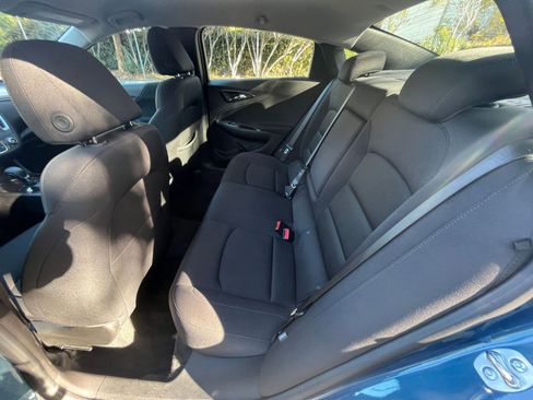 Used 2024 Chevrolet Malibu LT image 25