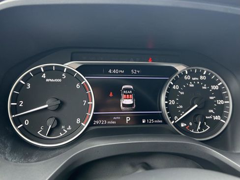 Used 2023 Nissan Rogue SV w/ SV Premium Package image 24