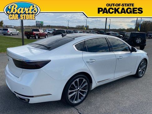 Used 2019 Kia Cadenza Technology image 6