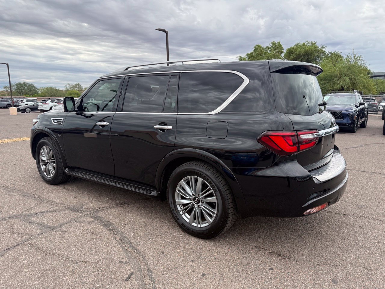 Used 2019 INFINITI QX80 Luxe w/ Proassist Package RWD image 7