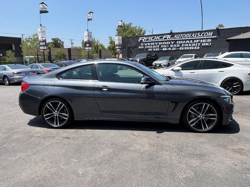 Used 2019 BMW 440i Coupe w/ M Sport Package RWD image 18