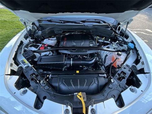 Used 2023 Alfa Romeo Stelvio Veloce image 14