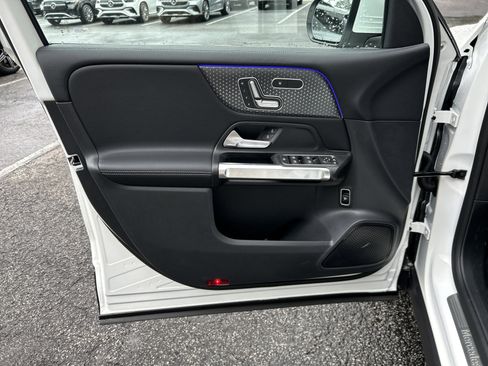 New 2026 Mercedes-Benz GLB 250 image 15
