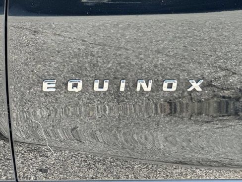 Used 2023 Chevrolet Equinox LS FWD image 30
