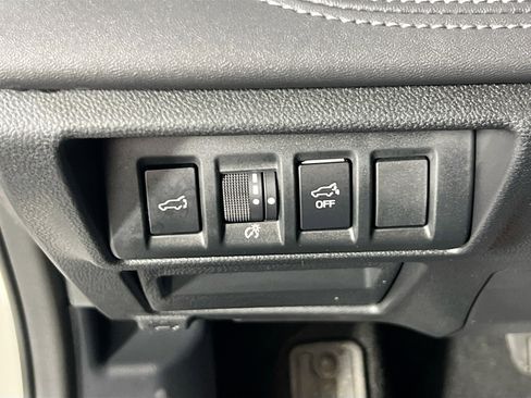 Used 2023 Subaru Outback Limited XT AWD/4WD image 10