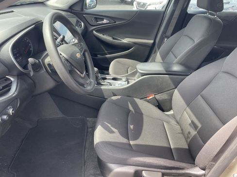 Used 2024 Chevrolet Malibu LS image 5