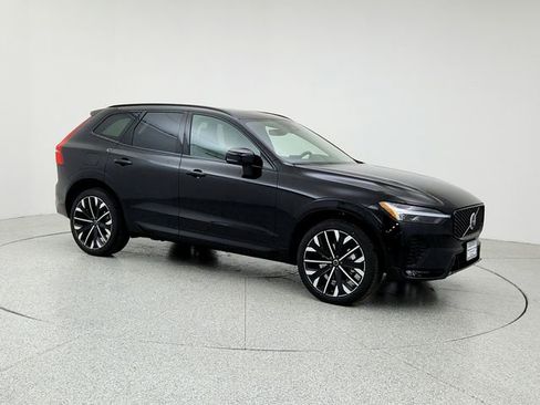 New 2026 Volvo XC60 B5 Ultra w/ Protection Package Premier image 3