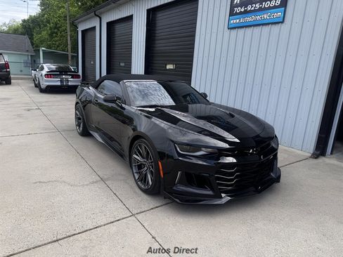 Used 2023 Chevrolet Camaro ZL1 image 17